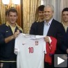 Председник Тадић са фудбалерима