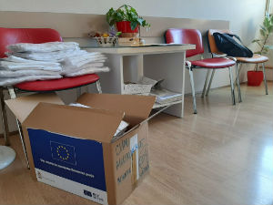 ЕУ донирала  униформе за 200 здравствених радника у седам градова