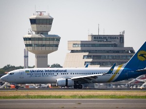 Украјинске компаније селе авионе у иностранство, два наводно у Београд
