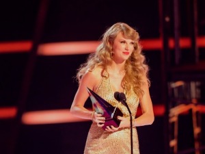Тејлор Свифт је најбоља певачица године по "American Music Awards-u"