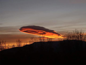 Viktor Lazić: Bogojavljenski oblak nad Bursom, spektakularniji uživo nego na slikama