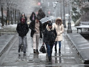 Киша и снег у Србији, на снази жути метео-аларм