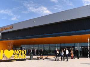 "Континентал" у Каћу отворио своју највећу фабрику у Европи