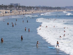Pucnjava na plaži u Los Anđelesu, petoro ranjenih