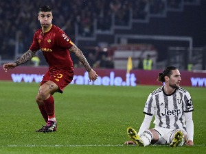 Рома издржала притисак Јувентуса и минималним резултатом освојила три бода