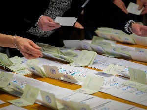 Избори у Естонији – победа владајућих реформиста, опозиција оспорава резултате