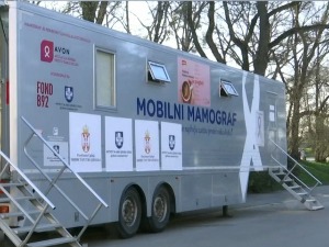 Мобилни мамограф на Калемегдану поново ради